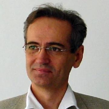 Nicos Komninos