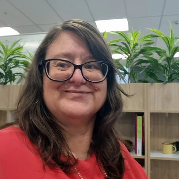 Assoc. Prof. Nicola Naismith